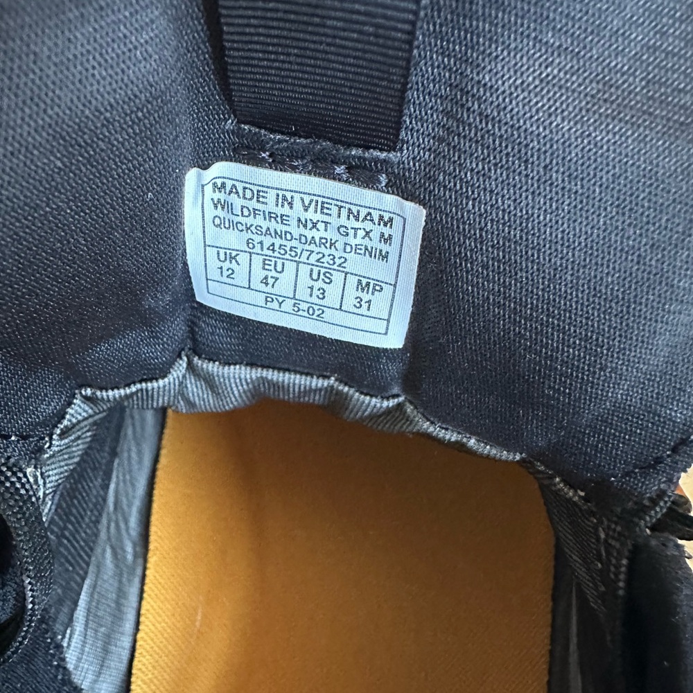 Men's Multi-Color Hiking Shoes - Picture 4 of 5